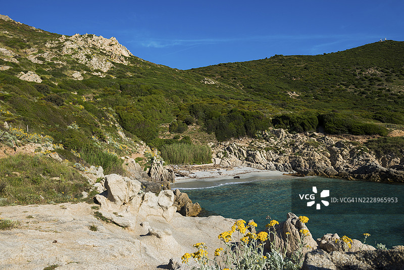 风景如画的海岸徒步小径,海岸小径,卡马拉特角,圣特罗佩,瓦尔,法国里维埃拉,普罗旺斯-阿尔卑斯-蓝色海岸,法国图片素材
