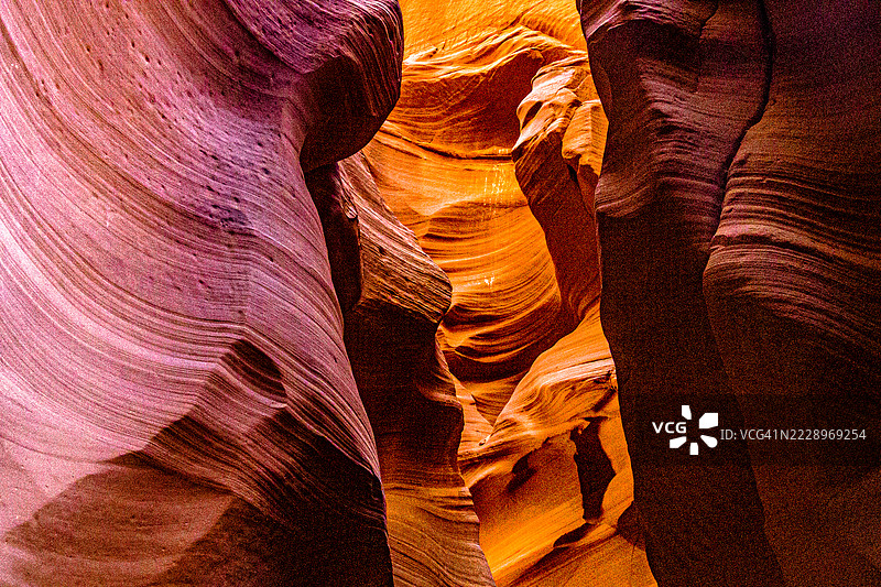 亚利桑那州羚羊峡谷的岩石 formations特写图片素材