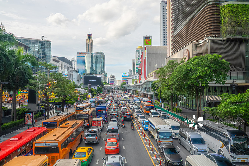 曼谷市中心繁忙的道路图片素材