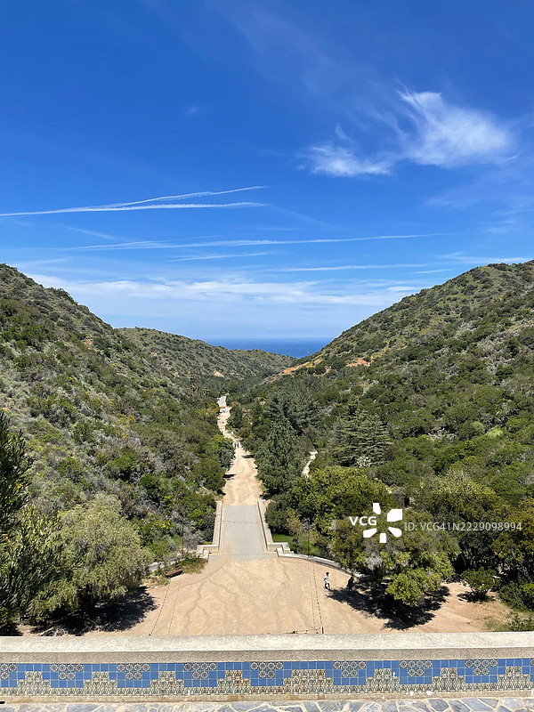 加利福尼亚州阿瓦隆的蓝天美丽风景图片素材