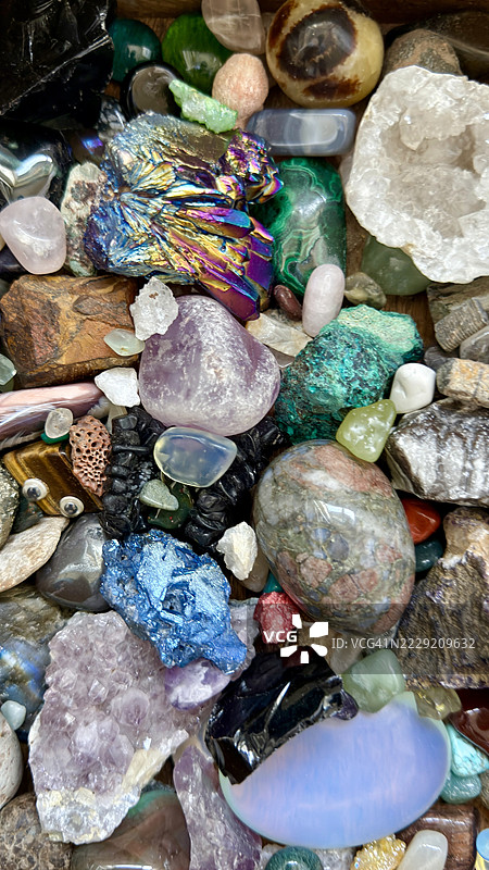 各种宝石的特写镜头图片素材