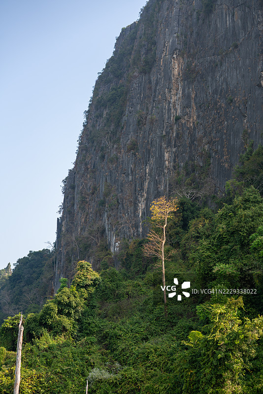 雄伟的山脉风景，偏远地点，自然摄影，宁静环境，高处视角，自然之美，探索图片素材