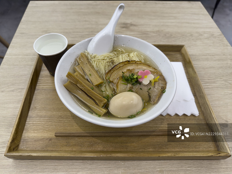 海鲷盐拉面图片素材