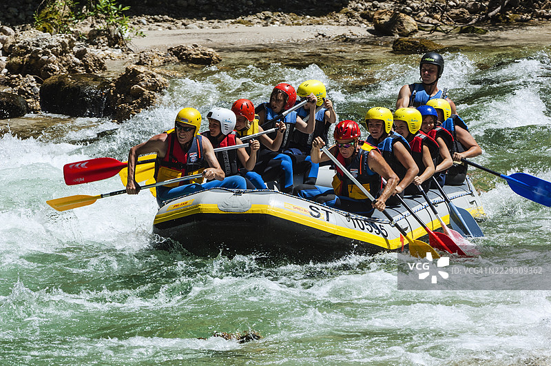 在奥地利萨尔扎河漂流图片素材