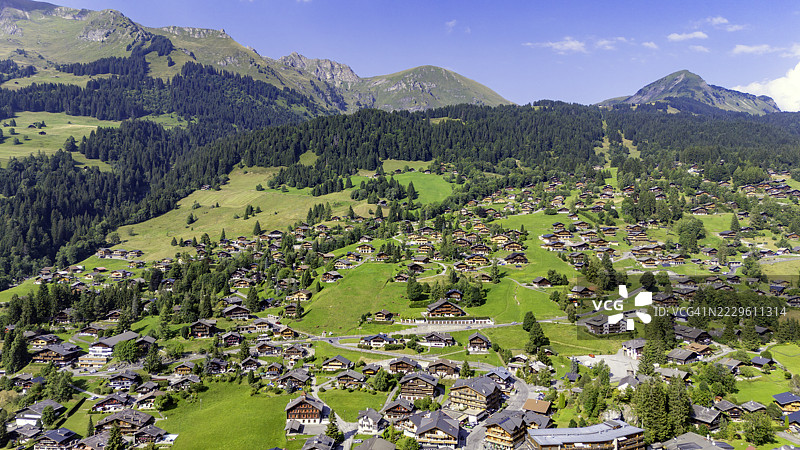 莱迪亚布雷村的木屋图片素材