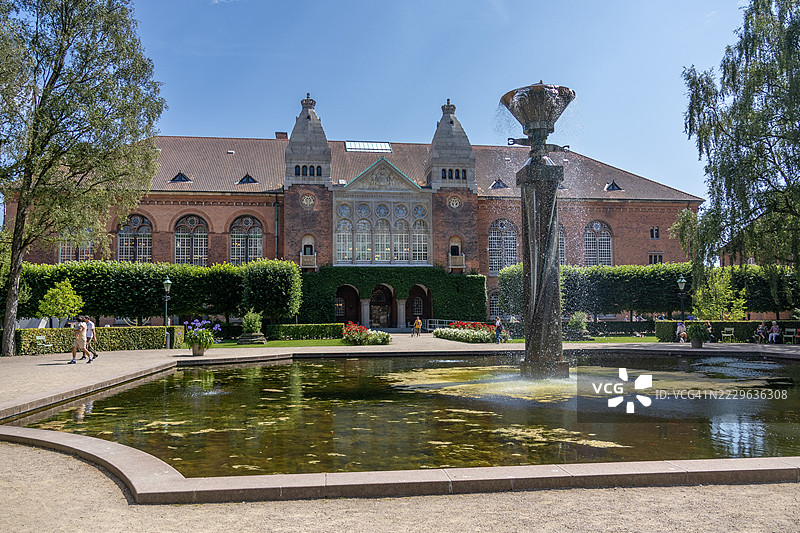 哥本哈根丹麦皇家图书馆花园与皇家图书馆图片素材