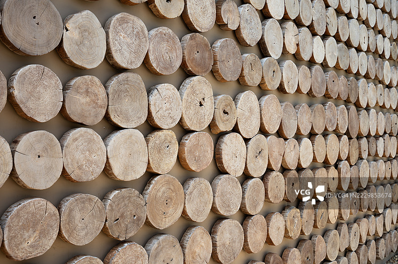由木块组成的墙壁图片素材