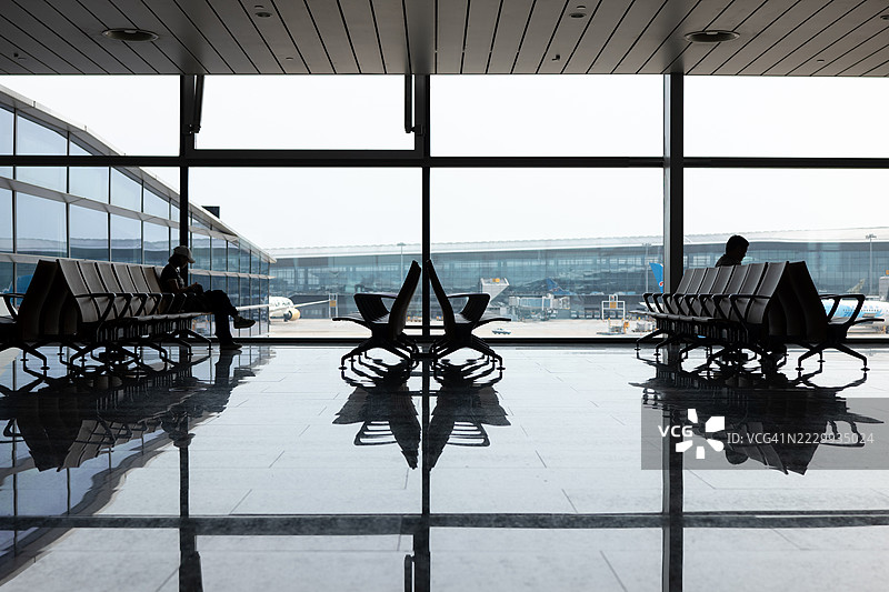 空荡荡的机场候机区图片素材