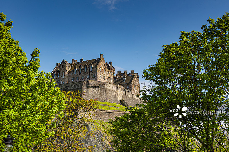 爱丁堡，公主花园中的城堡景观。图片素材