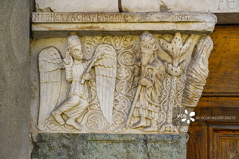 托斯卡纳，皮斯托亚的罗曼式教堂图片素材