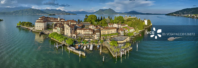 意大利皮埃蒙特大区马焦雷湖上的贝拉岛图片素材