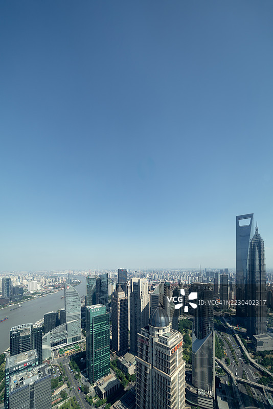 中国上海的城市天际线和城市风景。图片素材