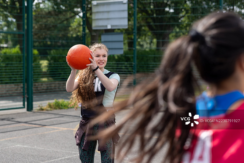 自信始于球场图片素材