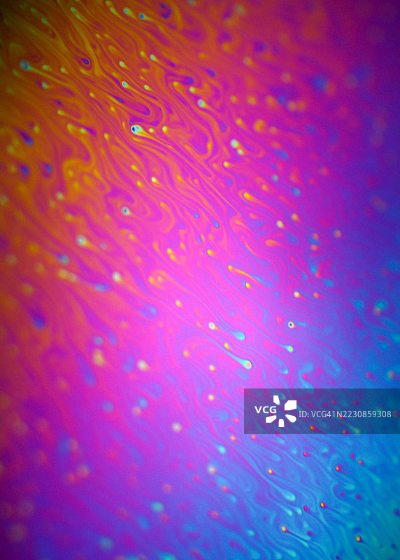 充满活力的抽象背景与旋转图案图片素材