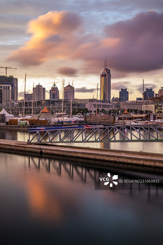 青岛帆船中心的日落图片素材