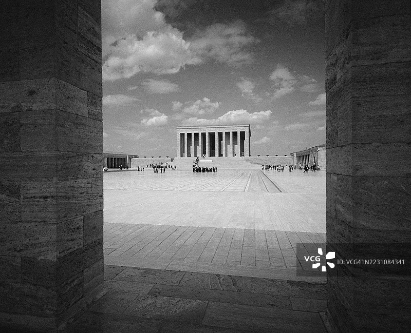 黑白色的阿塔图尔克陵墓（安塔基尔）图片素材