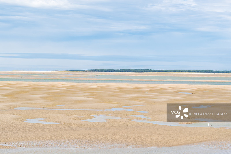 低潮海滩场景图片素材