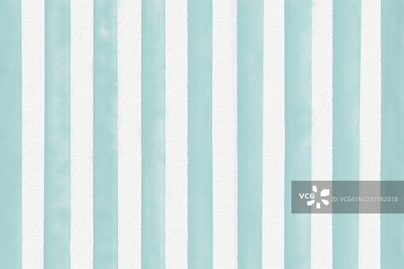 柔和的水蓝色水彩条纹背景，白色底色图片素材