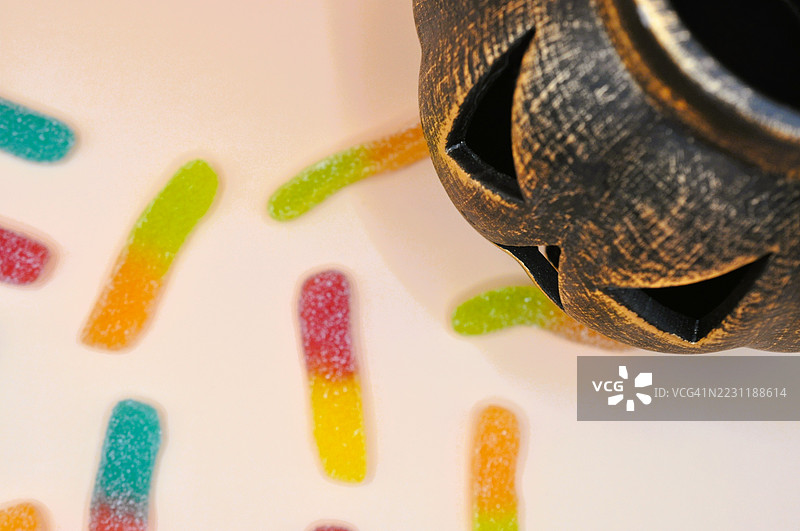 万圣节主题的果冻虫和南瓜装饰图片素材