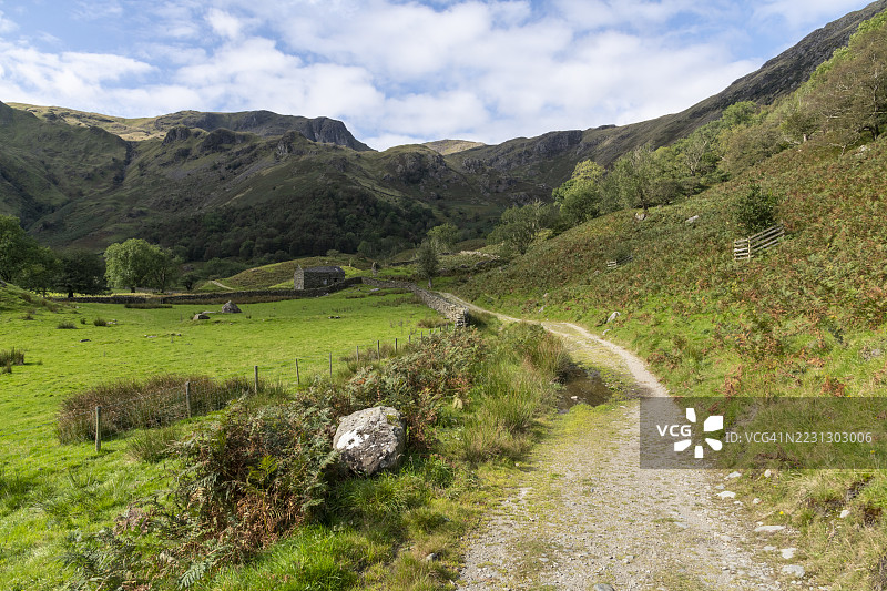 英格兰坎布里亚湖区哈特索普附近的多夫代尔图片素材