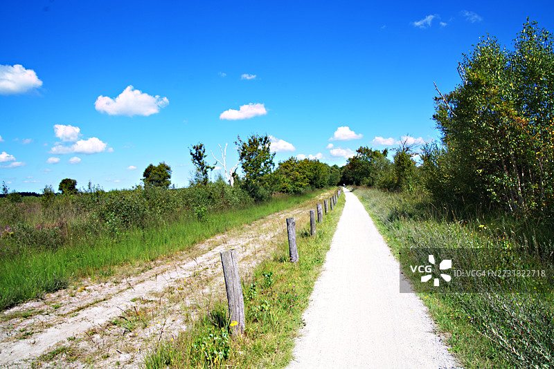 Fochteloerveen的自行车道图片素材