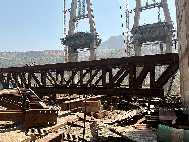 印度浦那-孟买高速公路缺失的连接桥建设图片素材