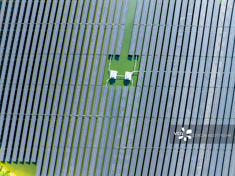 利用可再生太阳能的发电厂图片素材