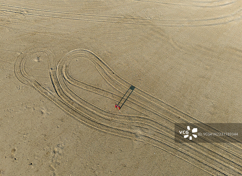 抽象沙画与曲线图片素材