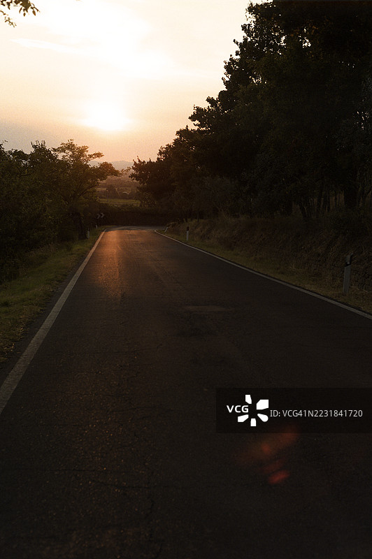 日落公路图片素材