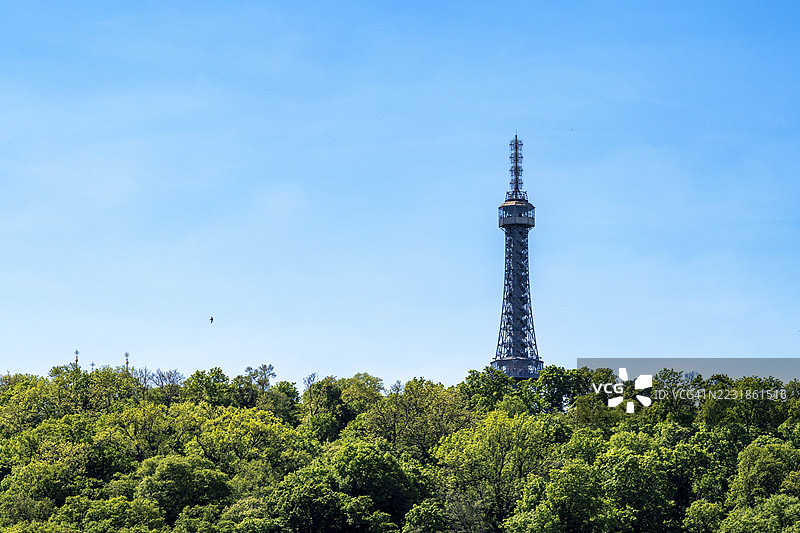 布拉格彼得林瞭望塔，捷克共和国波希米亚图片素材