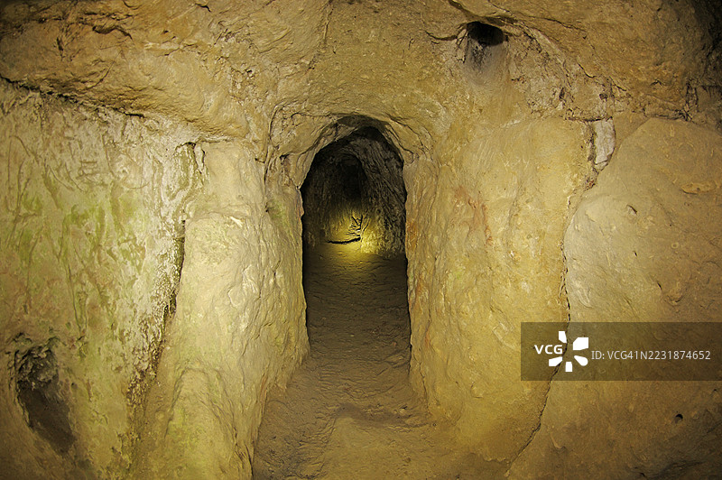 圣人的洞穴。图片素材