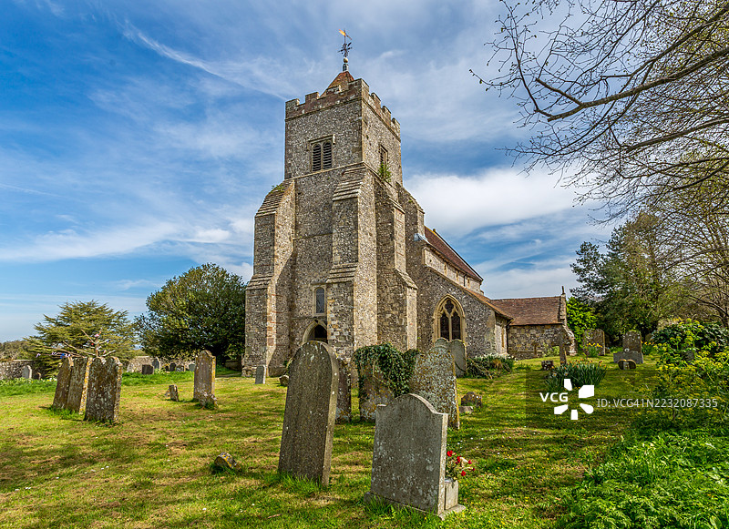 英国东萨塞克斯郡Firle村的圣彼得教堂图片素材
