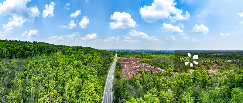 加拿大安大略省卡尔顿的切尔滕汉姆荒地图片素材