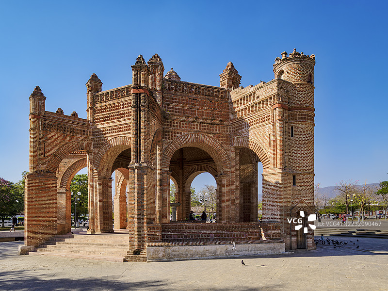 阿尔马斯广场的拉皮拉喷泉，安赫尔·阿尔比诺·科尔索，奇亚帕·德·科尔索，恰帕斯州，墨西哥图片素材