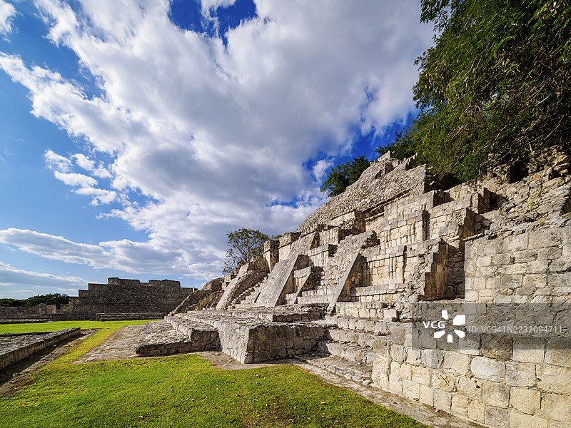 伟大的阿克罗波利斯，埃德兹纳考古遗址，坎佩切州，墨西哥图片素材