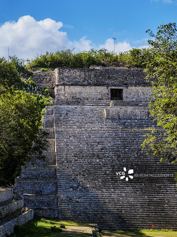 大金字塔，乌克斯马尔，尤卡坦州，墨西哥图片素材