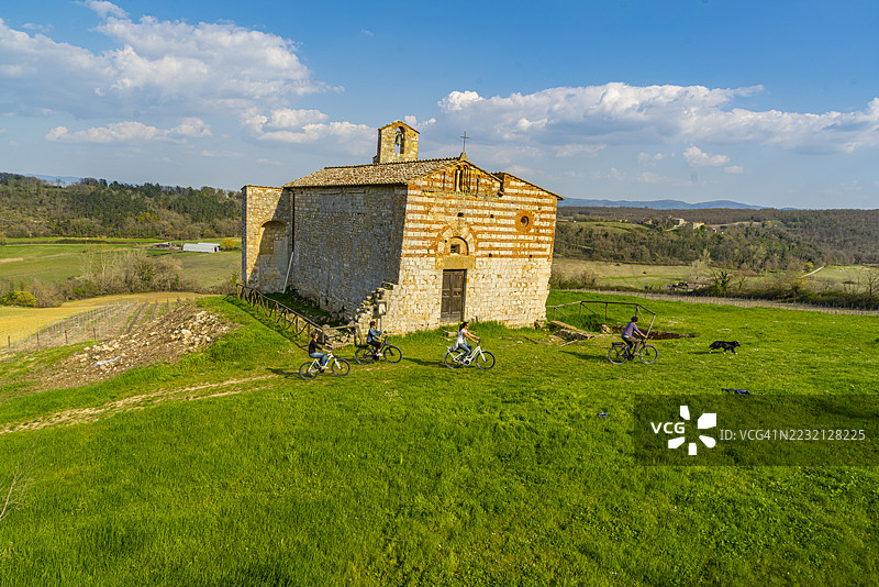 托斯卡纳，科莱瓦尔德尔萨图片素材