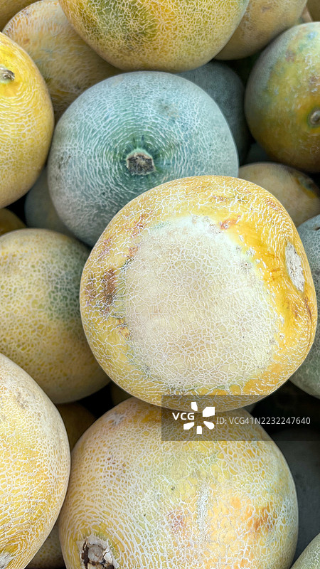 成熟哈密瓜的特写，表面有纹理图片素材