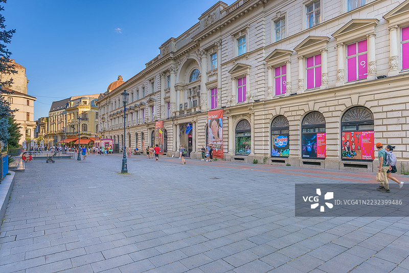 布加勒斯特老城的利普斯卡尼街图片素材