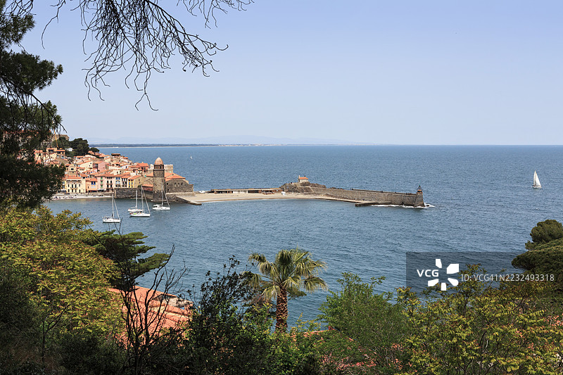科尔利尔湾 - 法国南部地中海旁的历史村庄（红色海岸，法国）图片素材