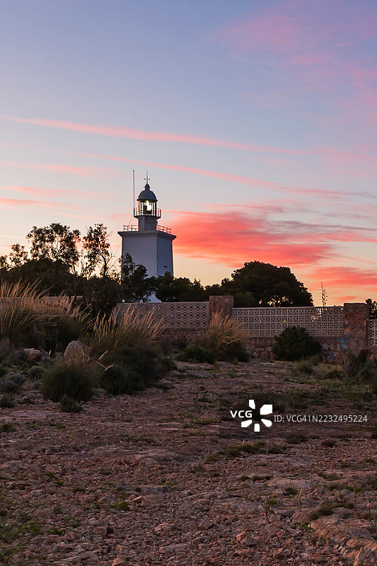 圣波拉灯塔在日落时分（西班牙）图片素材