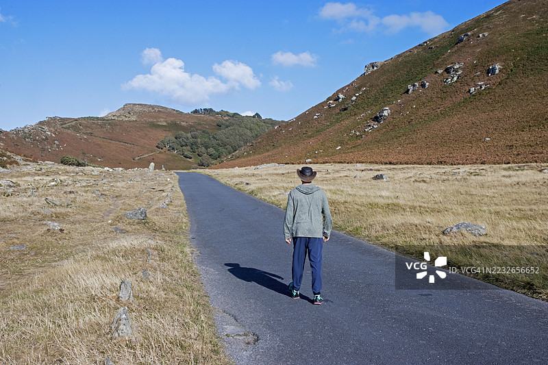 埃克斯穆尔风景中的人物图片素材