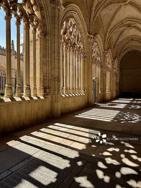 塞哥维亚大教堂的回廊图片素材