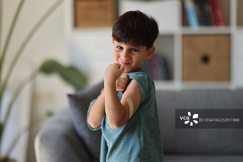 我很强壮图片素材