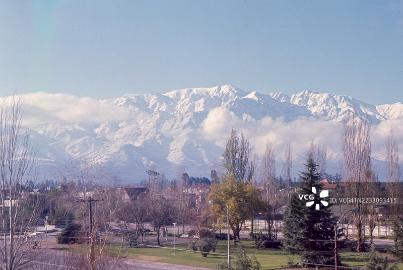 1966年智利圣地亚哥安第斯山脉的复古照片图片素材