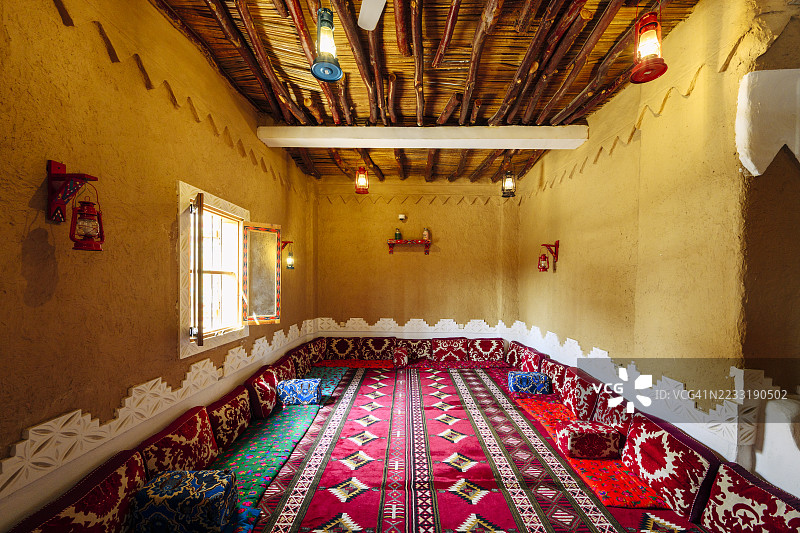 传统沙特马吉利斯房间图片素材