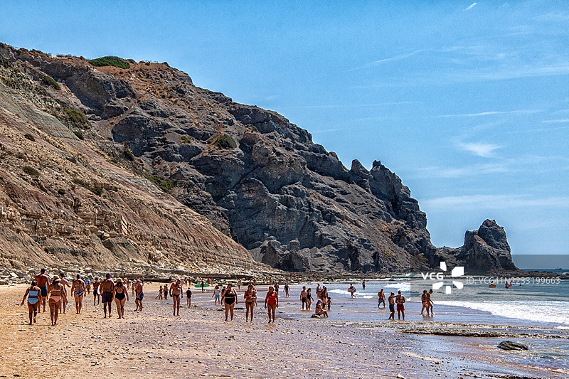 阿尔加维，葡萄牙，卢斯海滩的黑岩景观图片素材