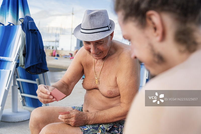 夏天见到我的祖父很开心图片素材