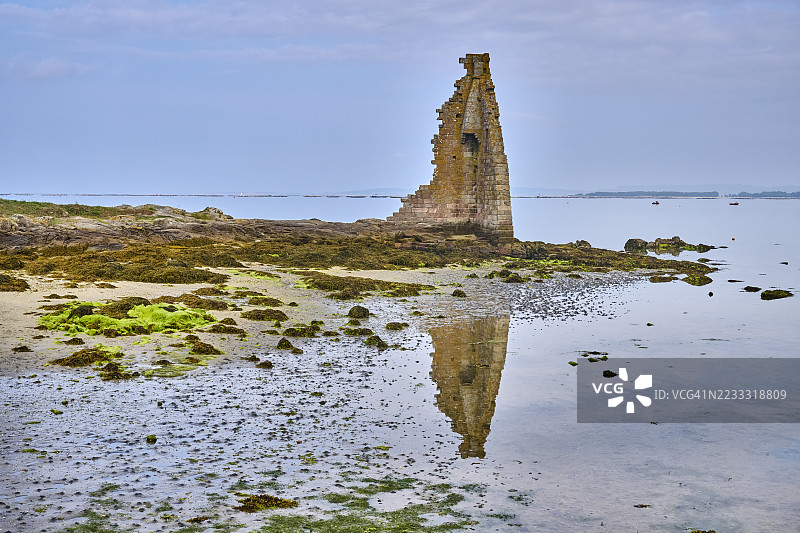 西班牙加利西亚坎巴多斯的圣萨杜尔尼诺塔遗址图片素材