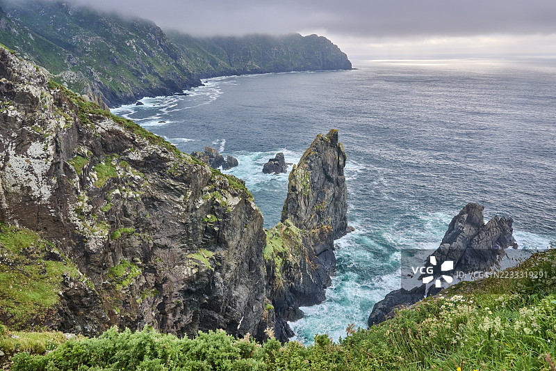 西班牙加利西亚海岸的奥尔特加尔灯塔图片素材